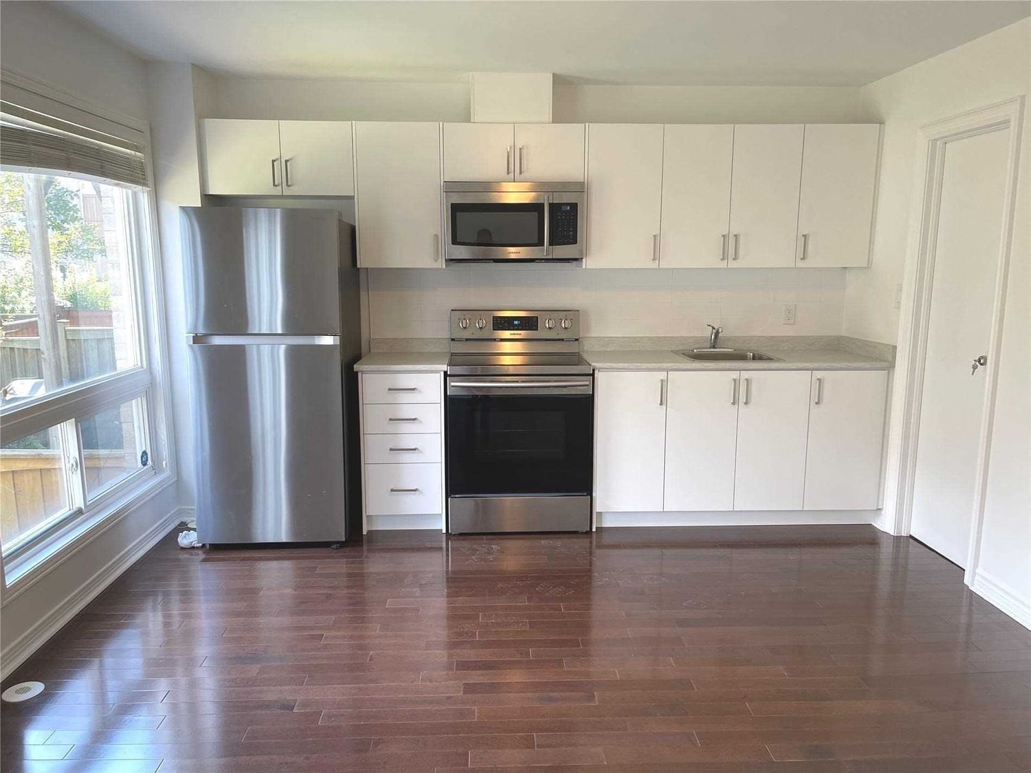 Townhouse leased at Main-81 Wilkes Crescent, Toronto, Clairlea-Birchmount, M1L 0B4 - MLS: E5933585