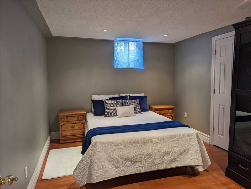 2 Morden Cres, Ajax, L1T 3Z7 | Image 2