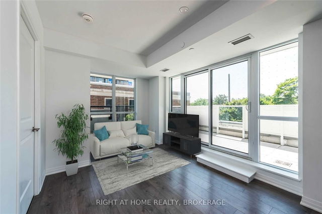 #306 - 2301 Danforth Avenue