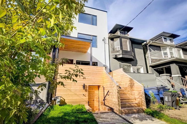 26 Caroline Avenue