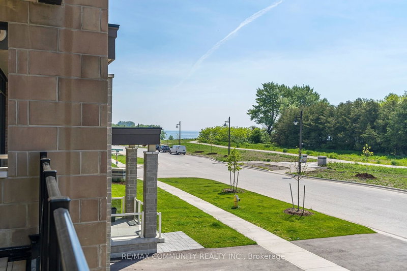 215 Port Darlington Rd, Clarington, L1C 4A7 | Image 3