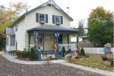 Store W/Apt/Offc sold at 20 Baldwin Street, Whitby, Ontario, Xxxxxx - Brooklin - MLS: E593851