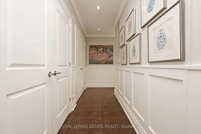 204 - 1 Rainsford Rd, Toronto, M4L 3N5 | Image 3