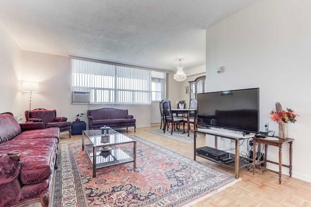 #307 - 2550 Pharmacy Avenue