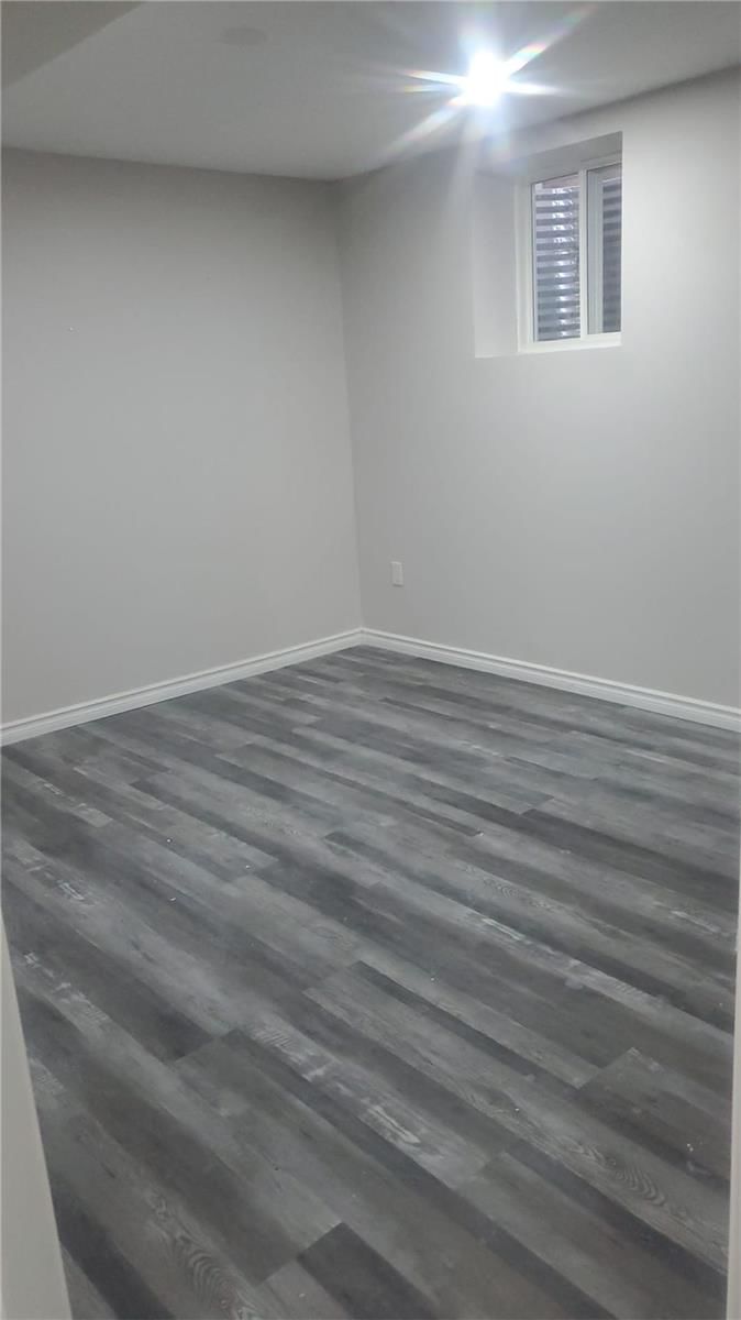 Pl - 165 Madden Pl, Clarington, L1C 5K4 | Image 3