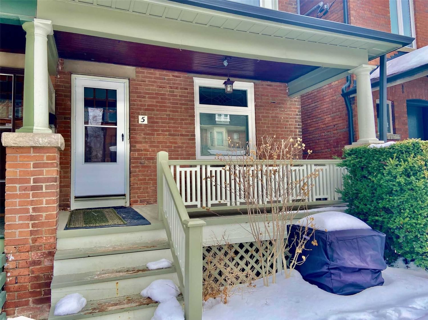 Semi-Detached House leased at 5 Garnock Avenue, Toronto, North Riverdale, M4K 1M1 - MLS: E5943667