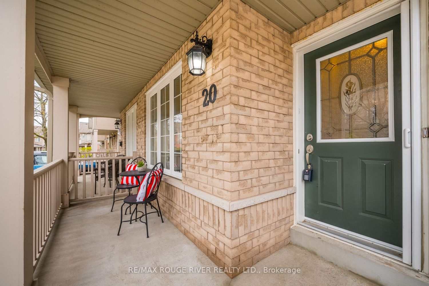 Listing Image 3