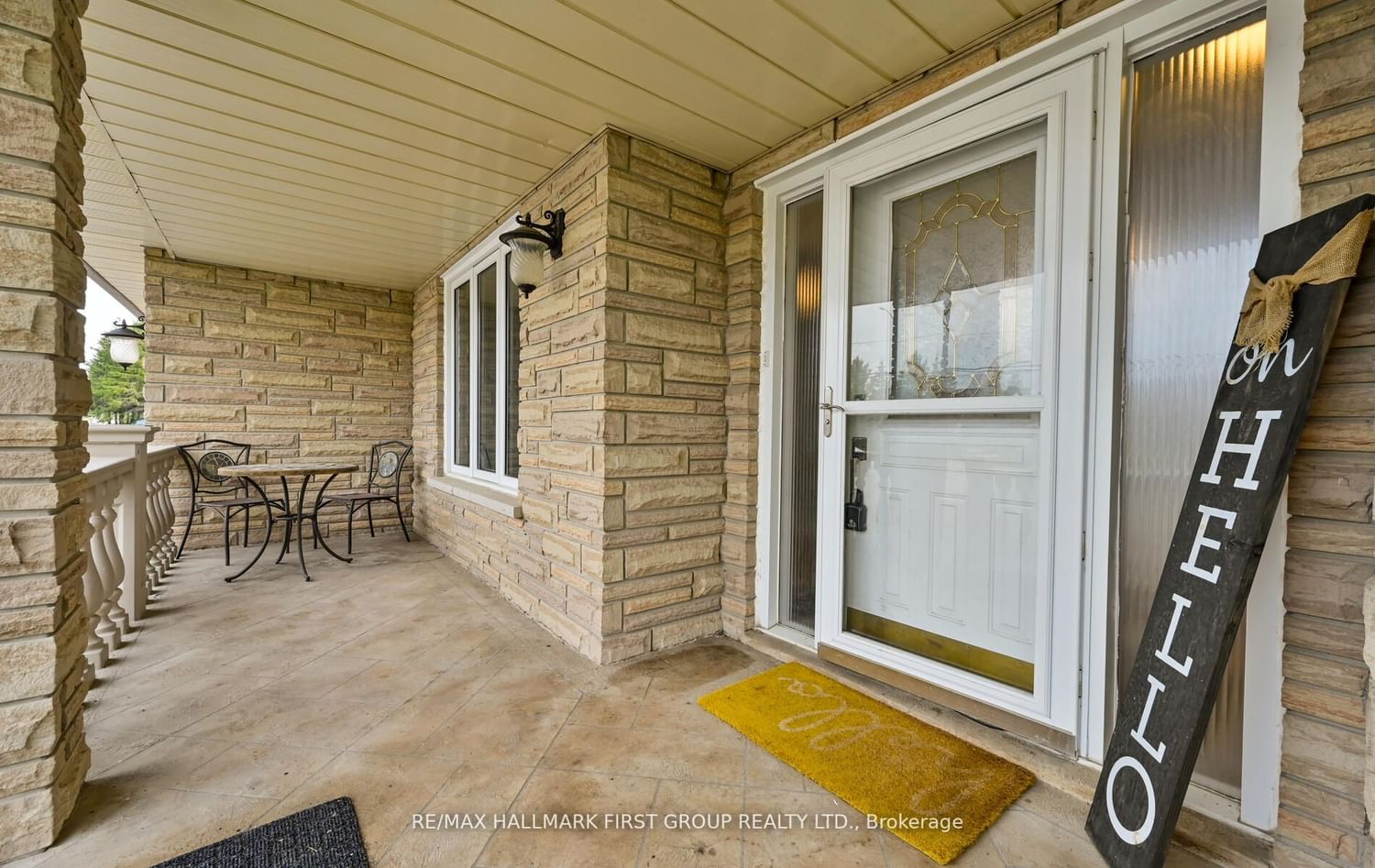 Listing Image 3