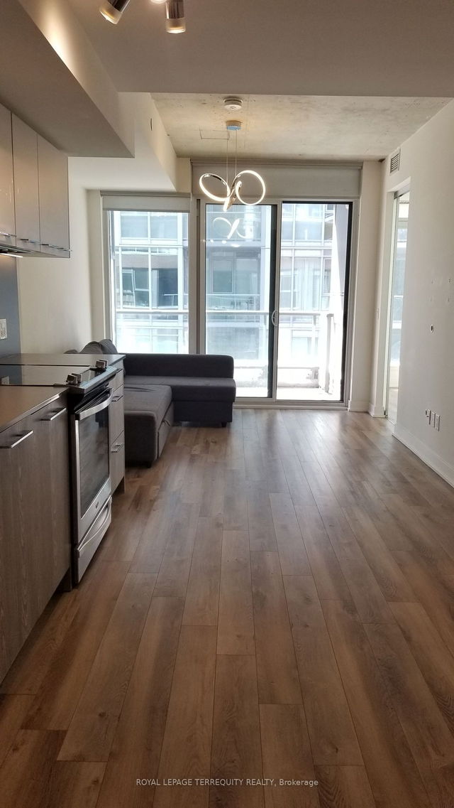 707 - 30 BASEBALL Place