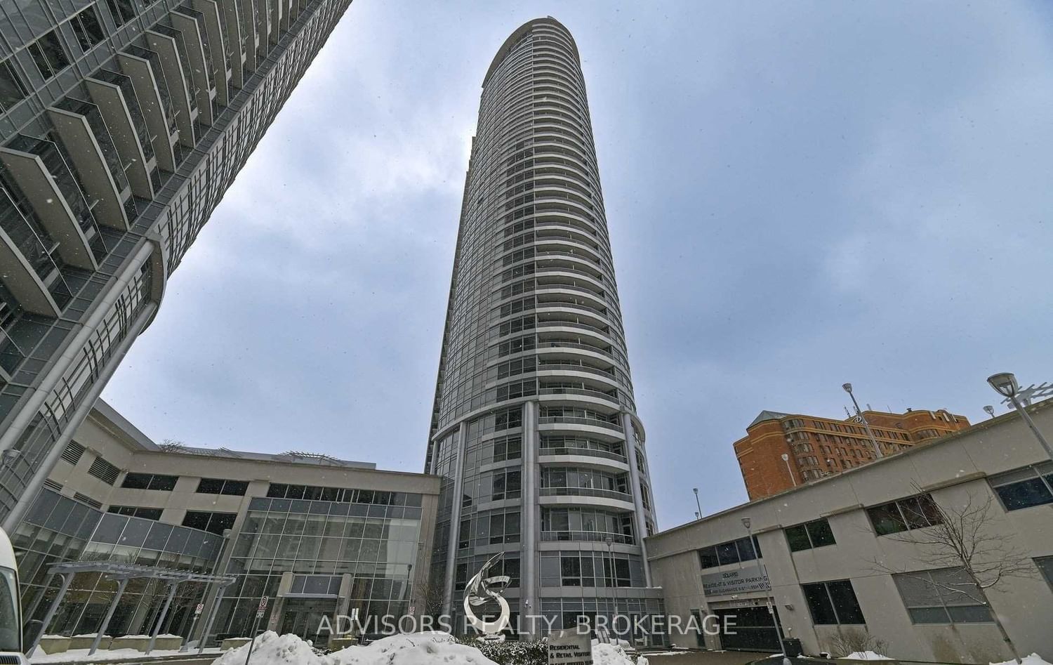 Condo sold at 2303-125 Village Green Square, Toronto, Agincourt South-Malvern West, M1S 0G3 - MLS: E5965589