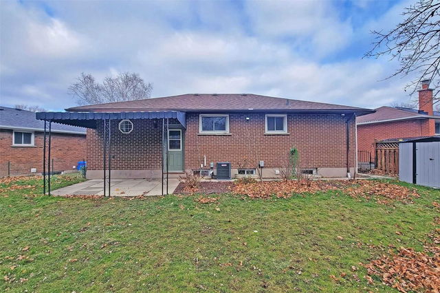Lower - 922 Walnut Court