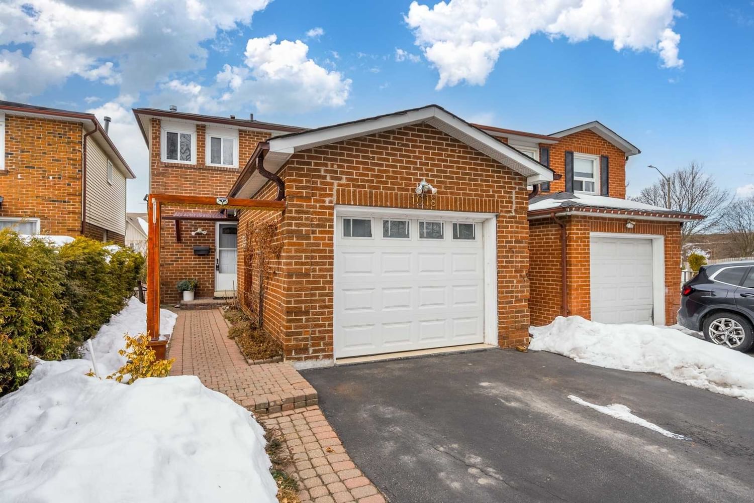 Detached House sold at 1018 Albacore Manr, Pickering, Bay Ridges, L1W 3S8 - MLS: E5967499