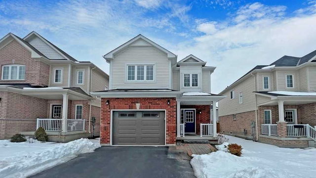 59 Redfern Crescent