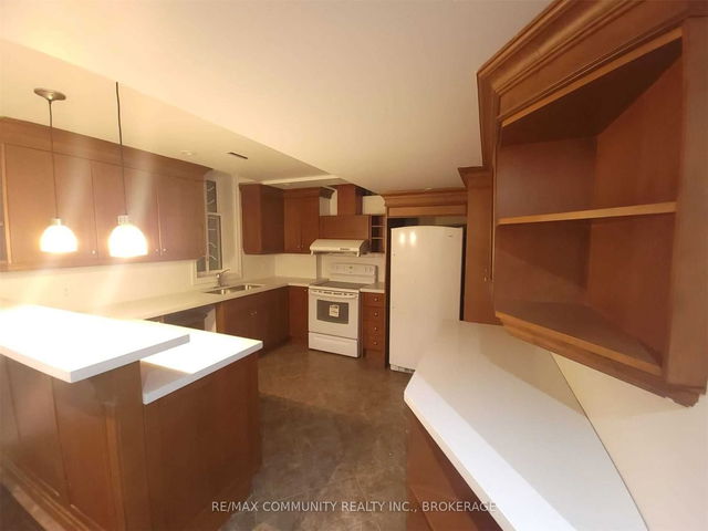 Bsmt - 19 Trefoil Court
