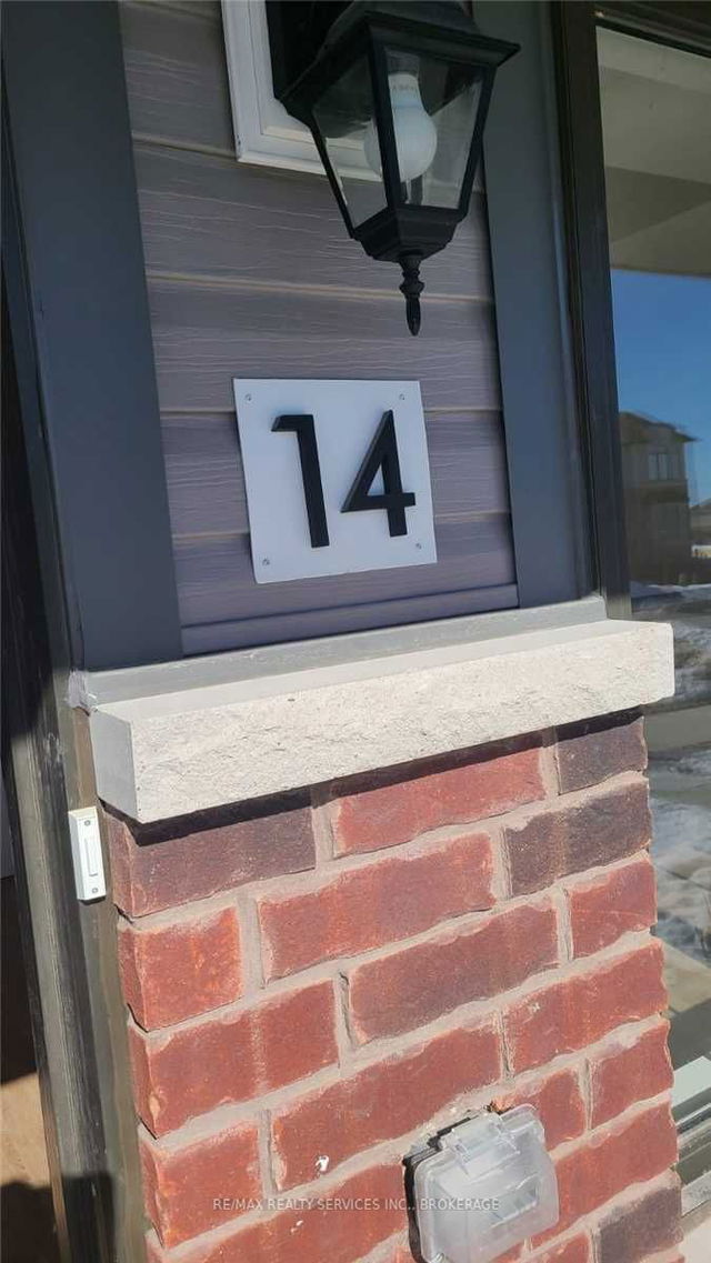 14 Loana Lane