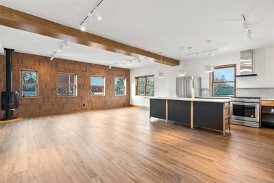 Townhouse leased at 663 Greenwood Avenue, Toronto, Ontario, M4J 4B3 - Danforth - MLS: E5970781
