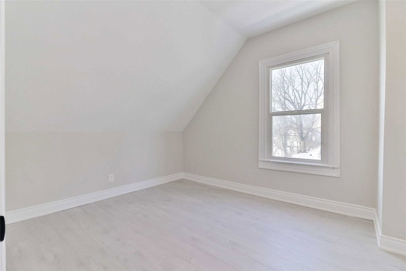 Unit 3 - 93 Mcmillan Dr, Oshawa, L1G 3Z7 | Image 2