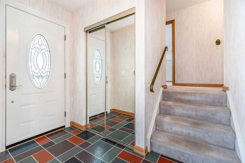 55 Taylor Rd, Ajax, L1S 2X5 | Image 3