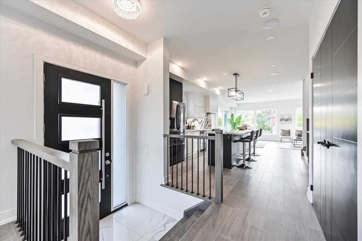 Detached House sold at 32 Glenburn Avenue, Toronto, O'Connor-Parkview, M4B 1N8 - MLS: E5977337