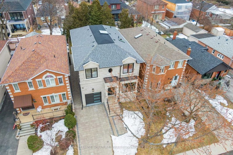 15 Marilyn Cres, Toronto, M4B 3C5 | Image 3