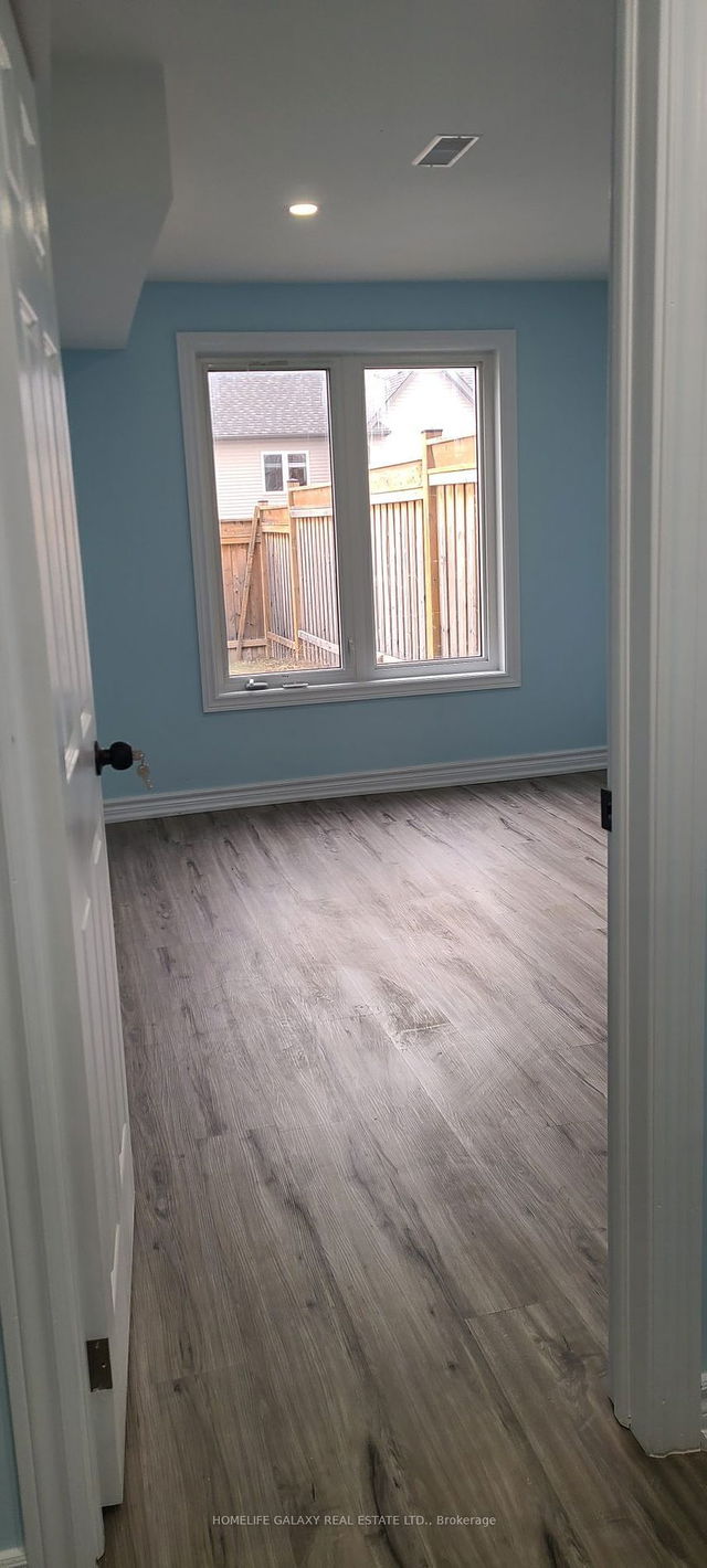 Bsmnt - 1816 Silverstone Crescent