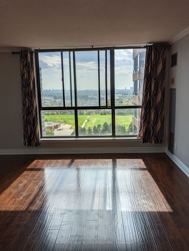 1735 - 25 Bamburgh Circle