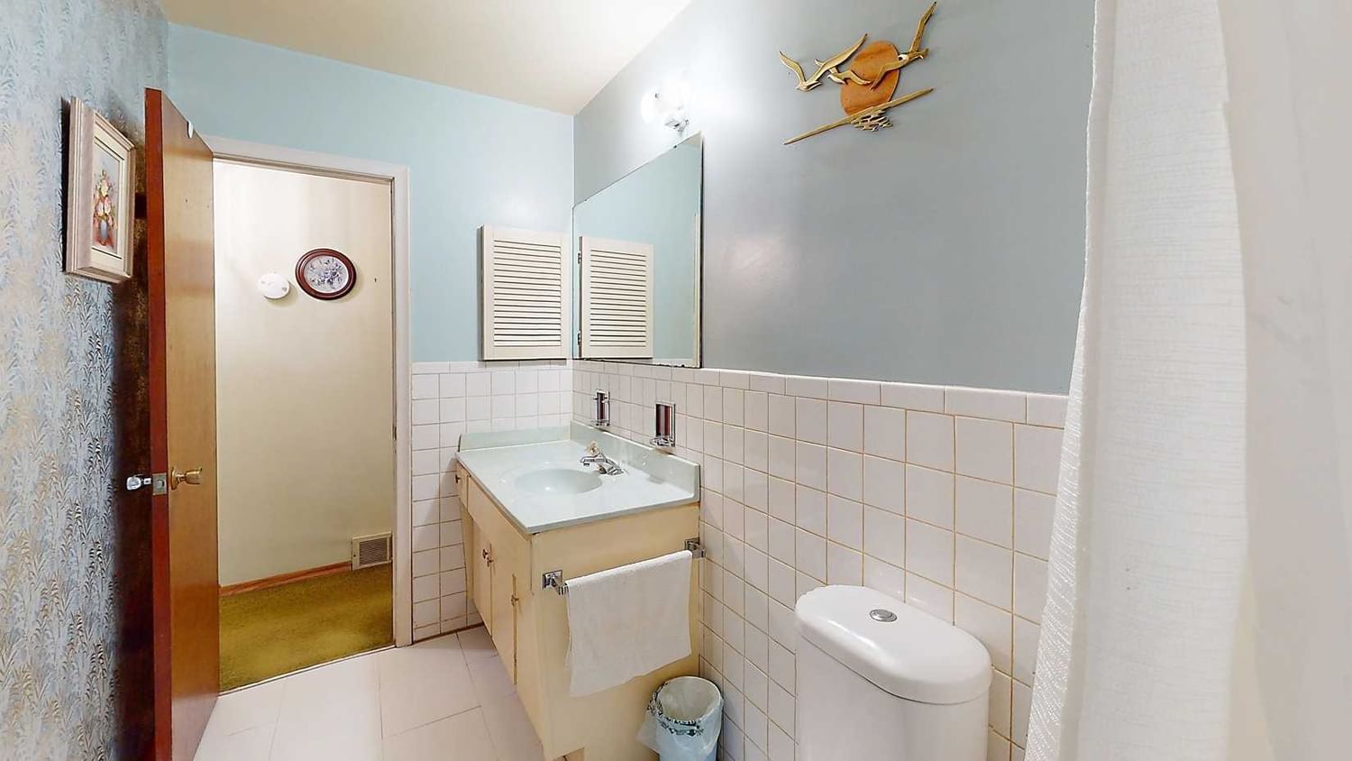 Listing Image 18