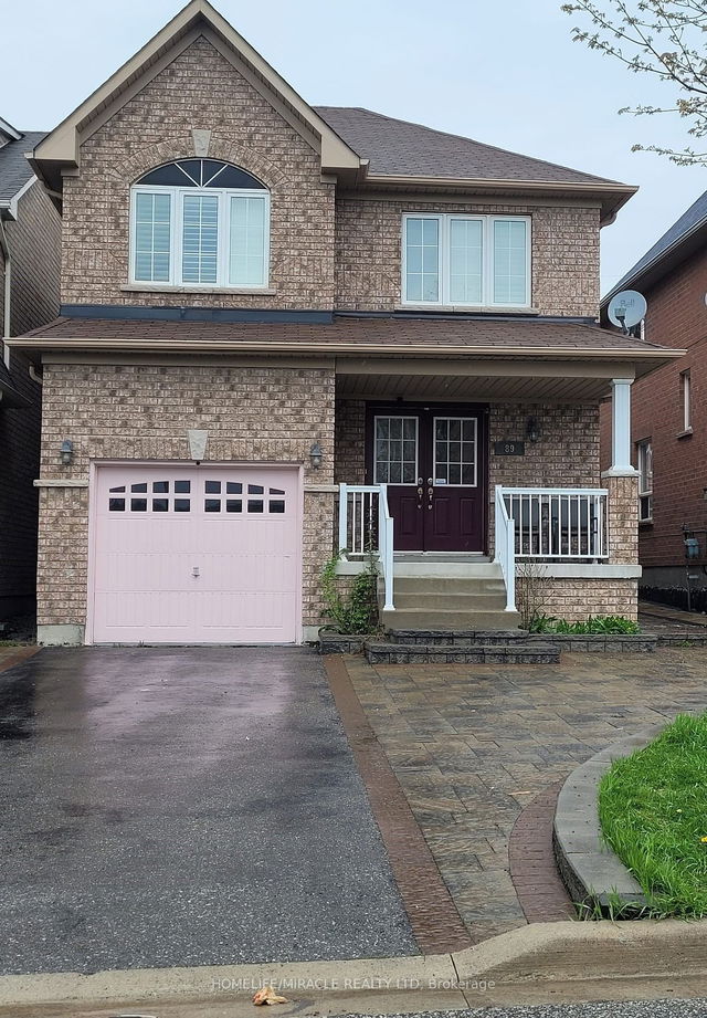89 Oceanpearl Crescent