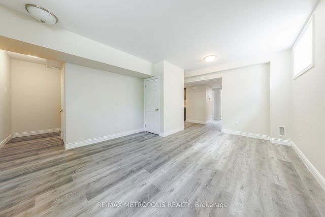 3 - 75 Hogarth Street