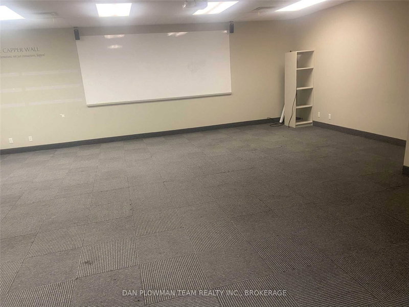 101 - 360 King St W, Oshawa, L1J 2J9 | Image 3