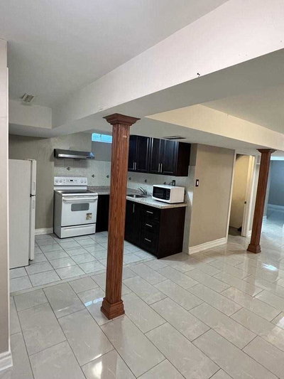 Bsmt-65 Maresfield Drive, Toronto, Ontario image-0-1