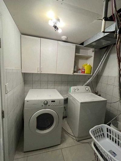 Bsmt-65 Maresfield Drive, Toronto, Ontario image-0-3