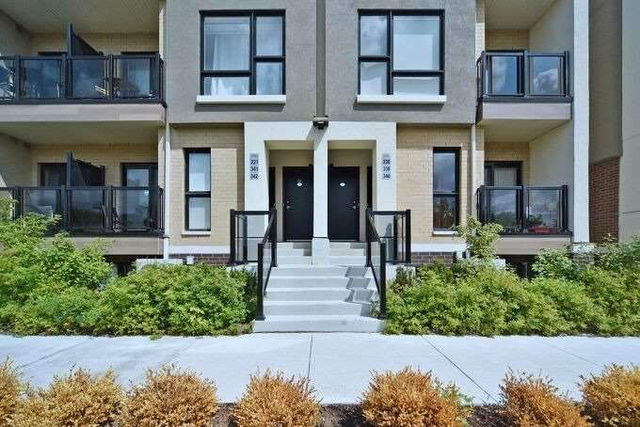 340 - 500 Kingbird Grove