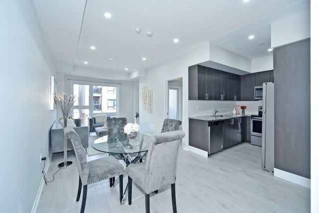 340 - 500 Kingbird Grove