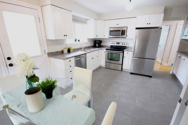 462 Loring St, Oshawa, L1H 6K8 | Image 2