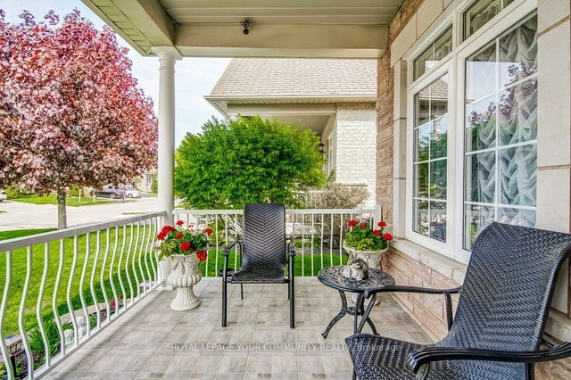 983 COYSTON Drive