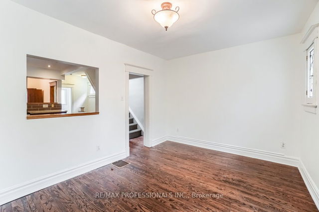 284 Waverley Road