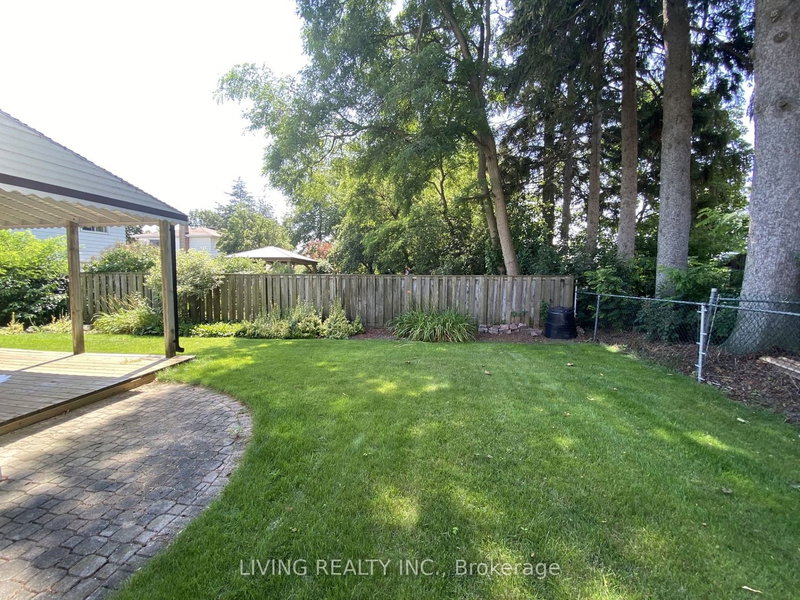 Bsmt - 1295 Commerce St, Pickering, L1W 1C9 | Image 2