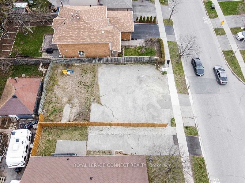 24 Doric St, Ajax, L1S 7H5 | Image 2