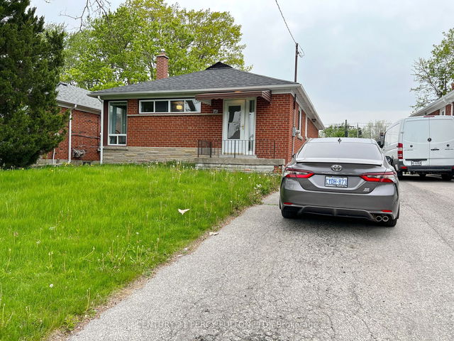 46 Miramar Crescent