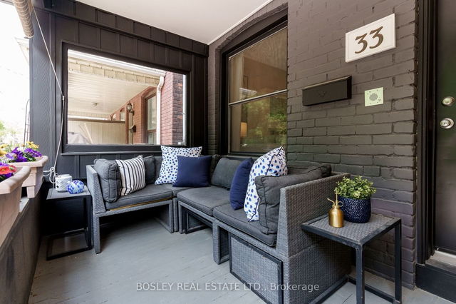 33 Jones Avenue