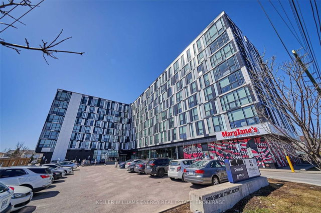 709 - 1900 Simcoe Street