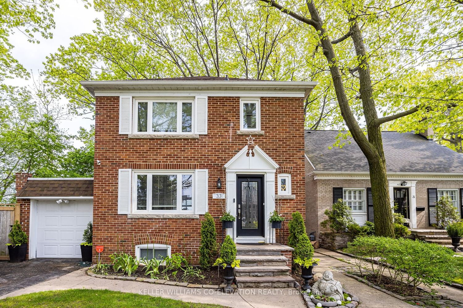 Detached House sold at 33 Crescentwood Road, Toronto, Birchcliffe-Cliffside, M1N 1C9 - MLS: E6032636