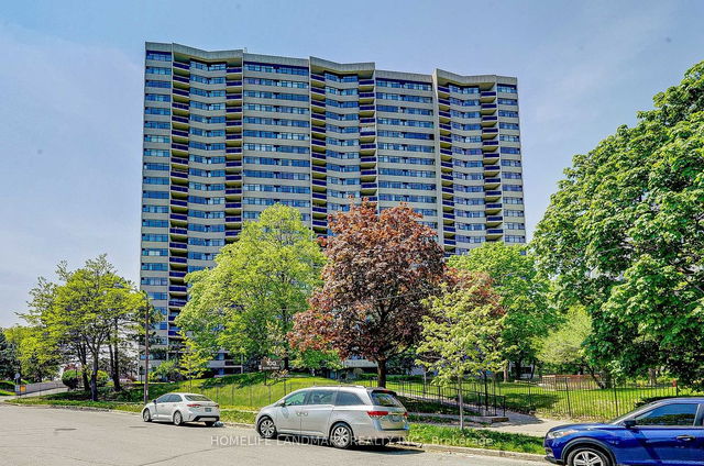 2208 - 100 Echo Point