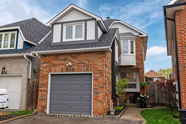 936 Redbird Crescent