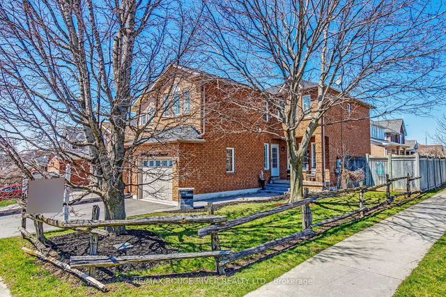 989 Summitview Crescent