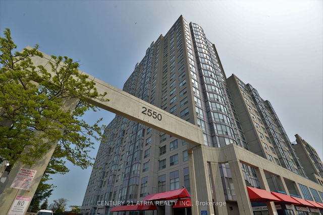 813 - 2550 Lawrence Avenue