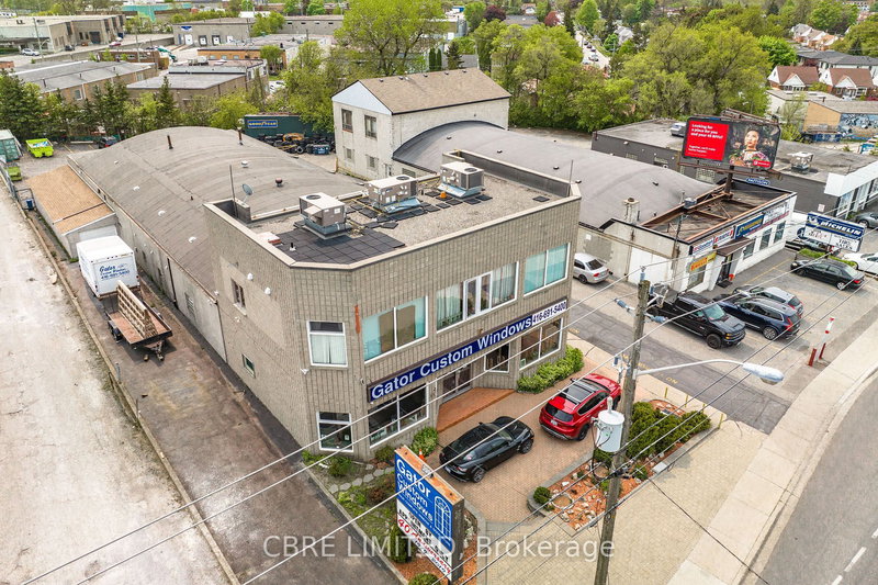 299 Danforth Rd, Toronto, M1L 3X2 | Image 2
