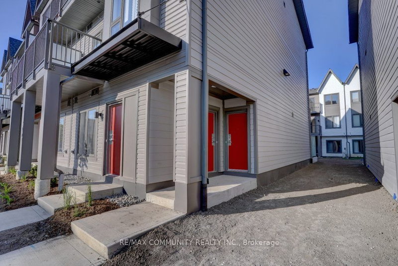 114 - 2635 William Jackson Dr E, Pickering, L1X 0L2 | Image 2