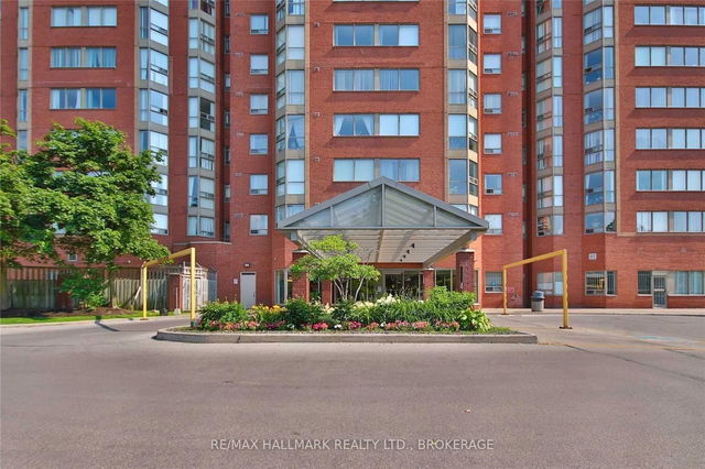 306 - 2466 Eglinton Avenue